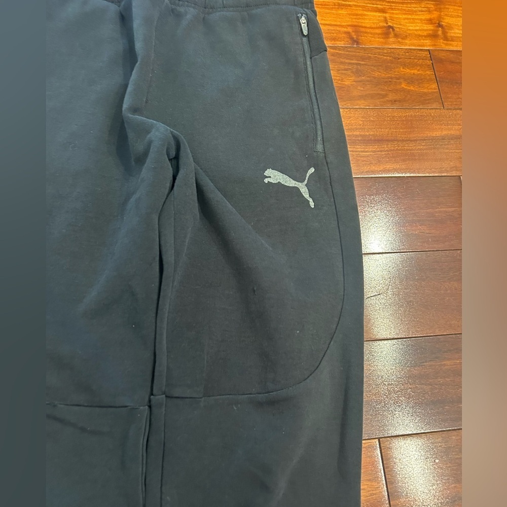 ☀️Puma Jogger Black Sweatpants in Size Small (U.S S) - Picture 2 of 8